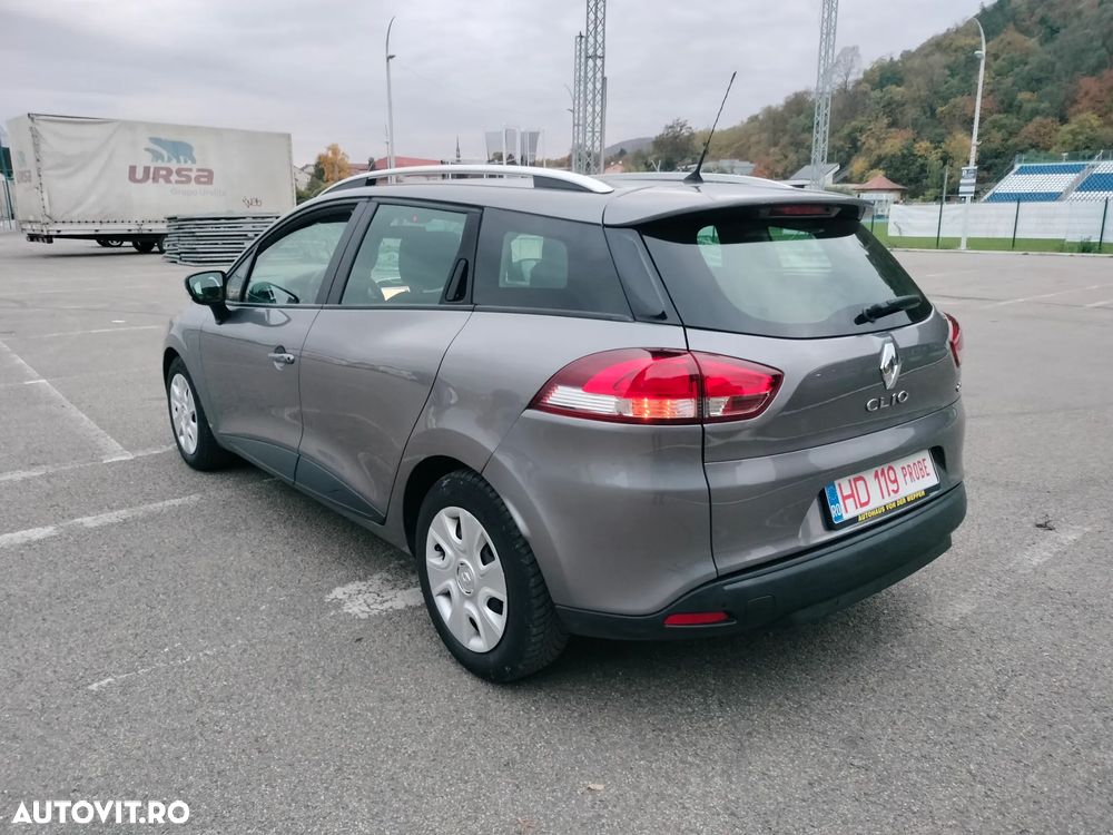 Renault Clio - 15