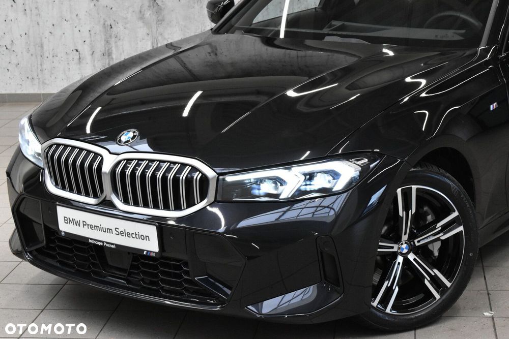 BMW Seria 3 330i xDrive M Sport sport - 23
