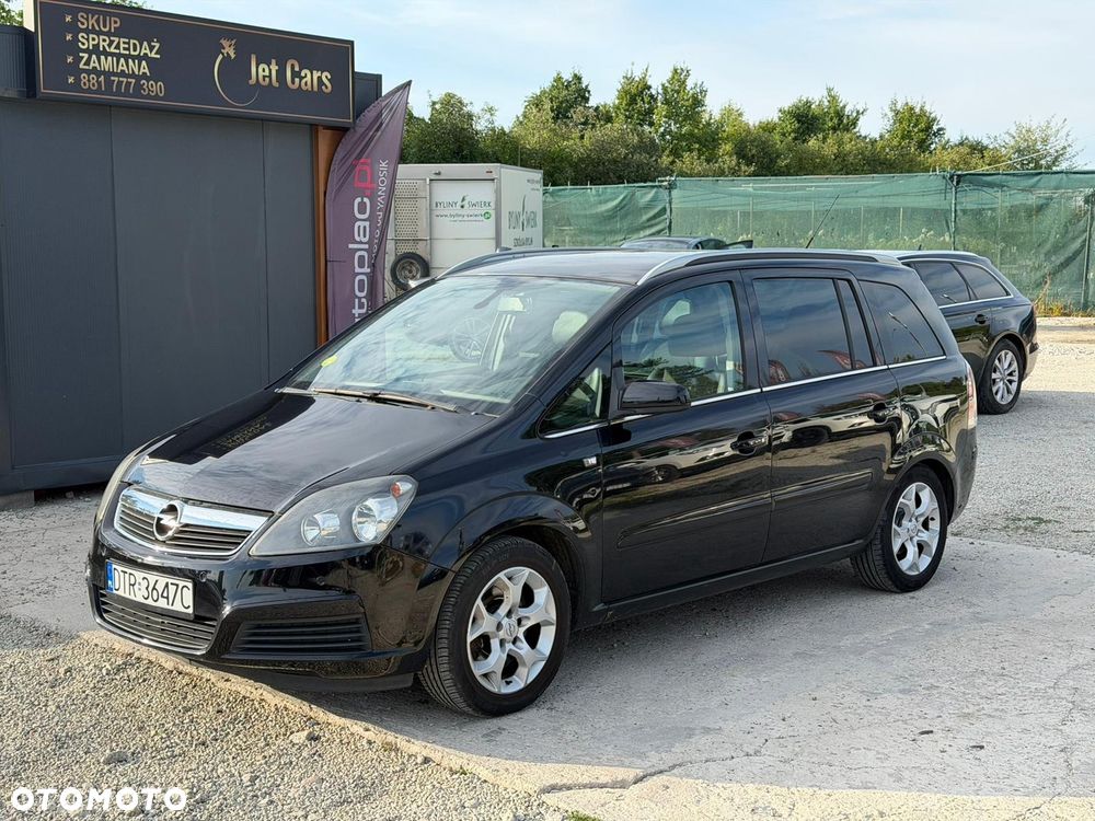 Opel Zafira - 1