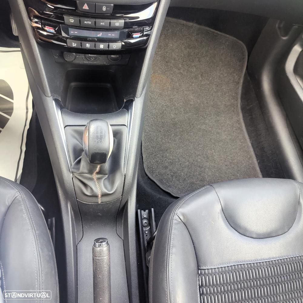 Peugeot 208 1.4 VTi Allure - 16