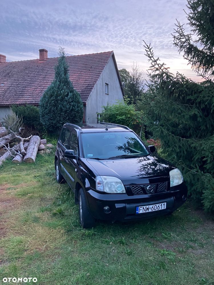 Nissan X-Trail - 2