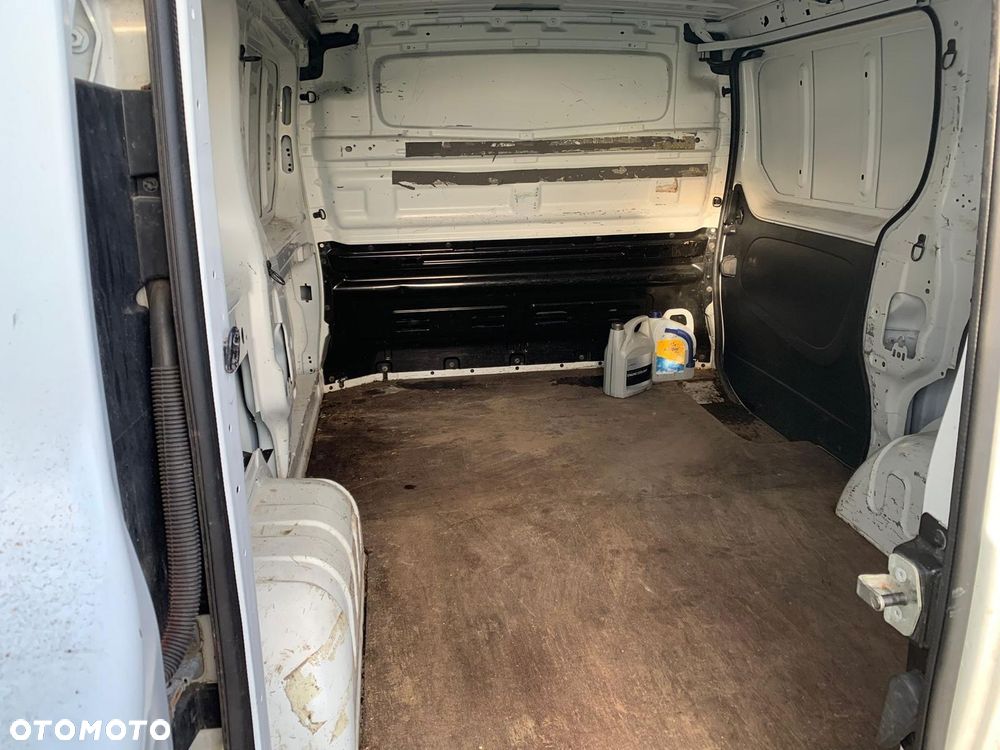 Renault Trafic - 3