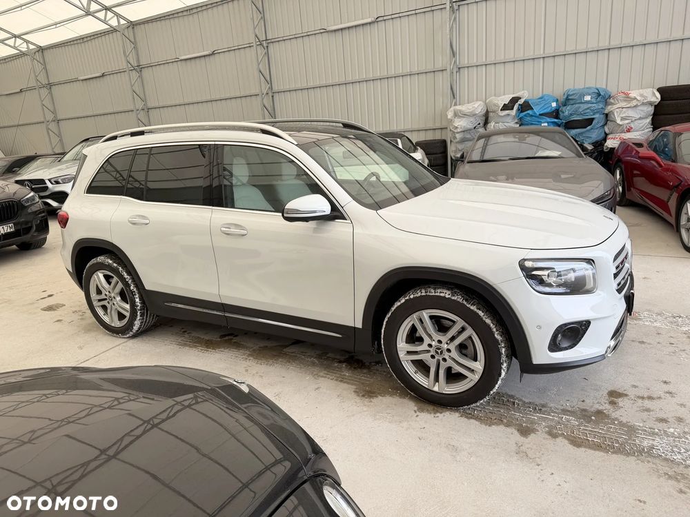 Mercedes-Benz GLB 250 8G-DCT Progressive - 13