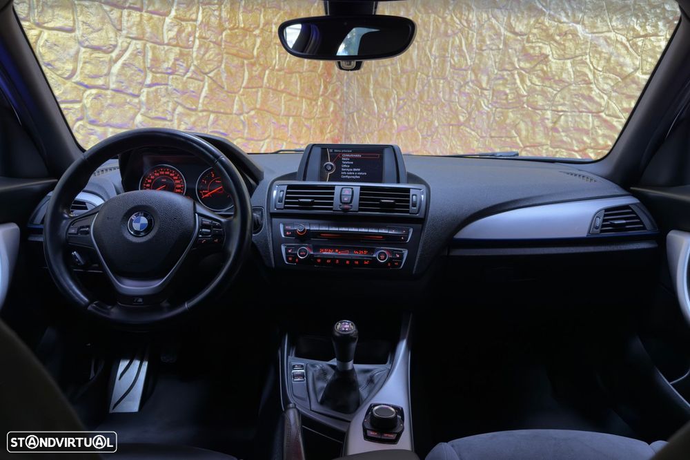 BMW 118 d Pack M - 7