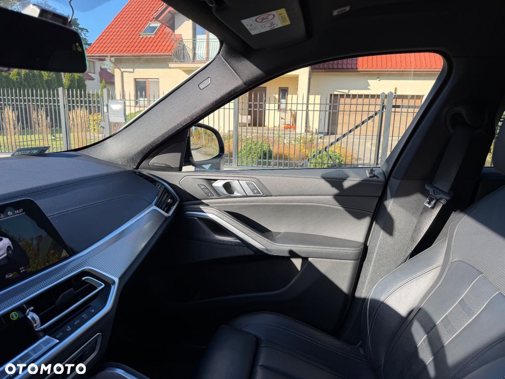 BMW X6 xDrive30d - 17