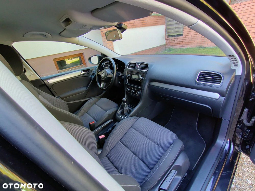 Volkswagen Golf 1.6 Trendline - 18