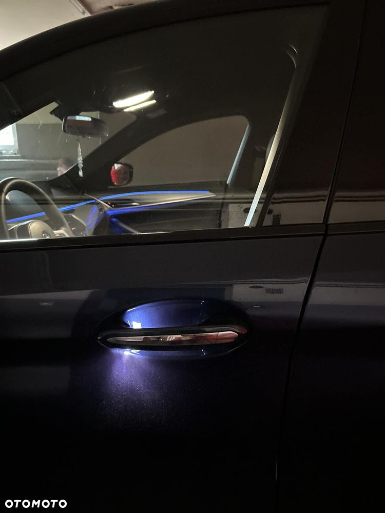 BMW Seria 5 520d - 8