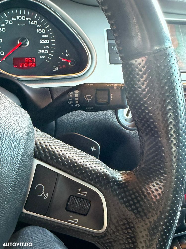 Audi Q7 - 13