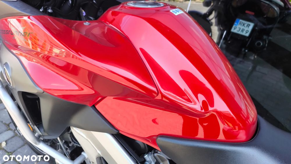 Honda VFR - 18