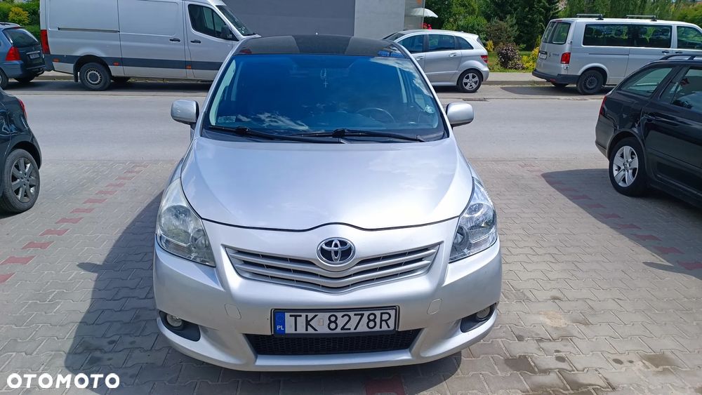 Toyota Verso 2.0 D-4D Luna 7os - 1