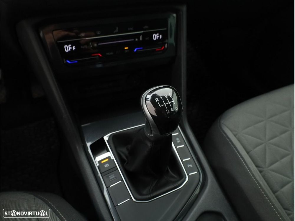 VW Tiguan 2.0 TDI Conceptline - 19