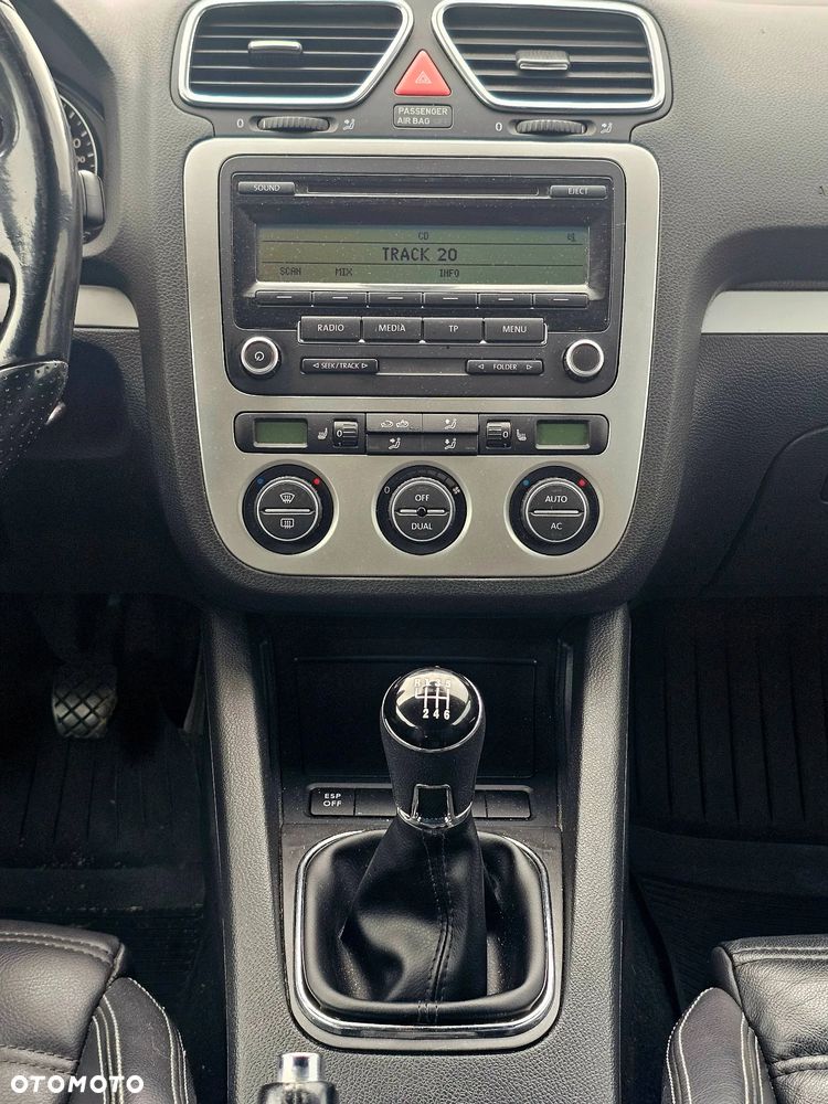 Volkswagen Scirocco 2.0 TDI - 13