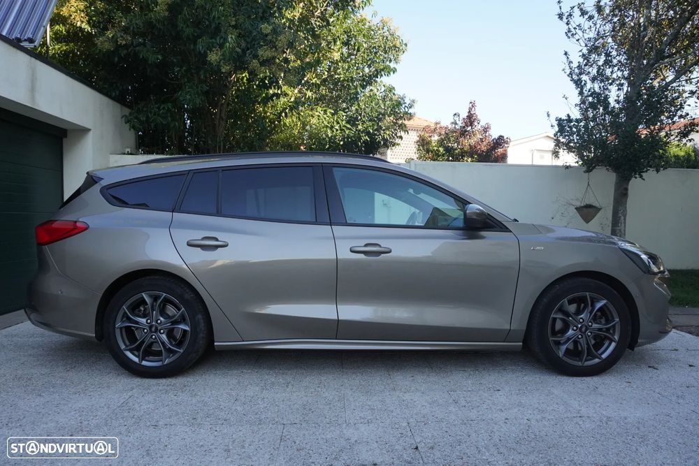 Ford Focus SW 1.0 EcoBoost ST-Line - 5