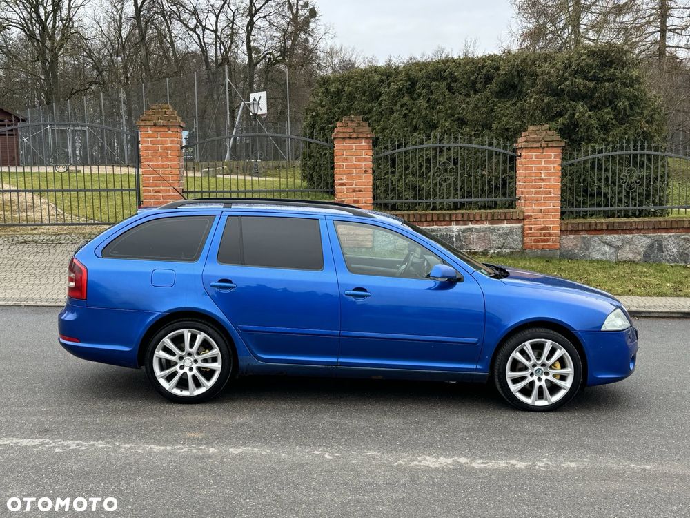 Skoda Octavia 2.0 TDI DPF RS - 18