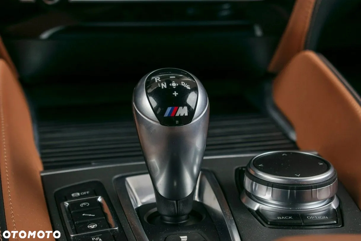 BMW X5 M Standard - 20