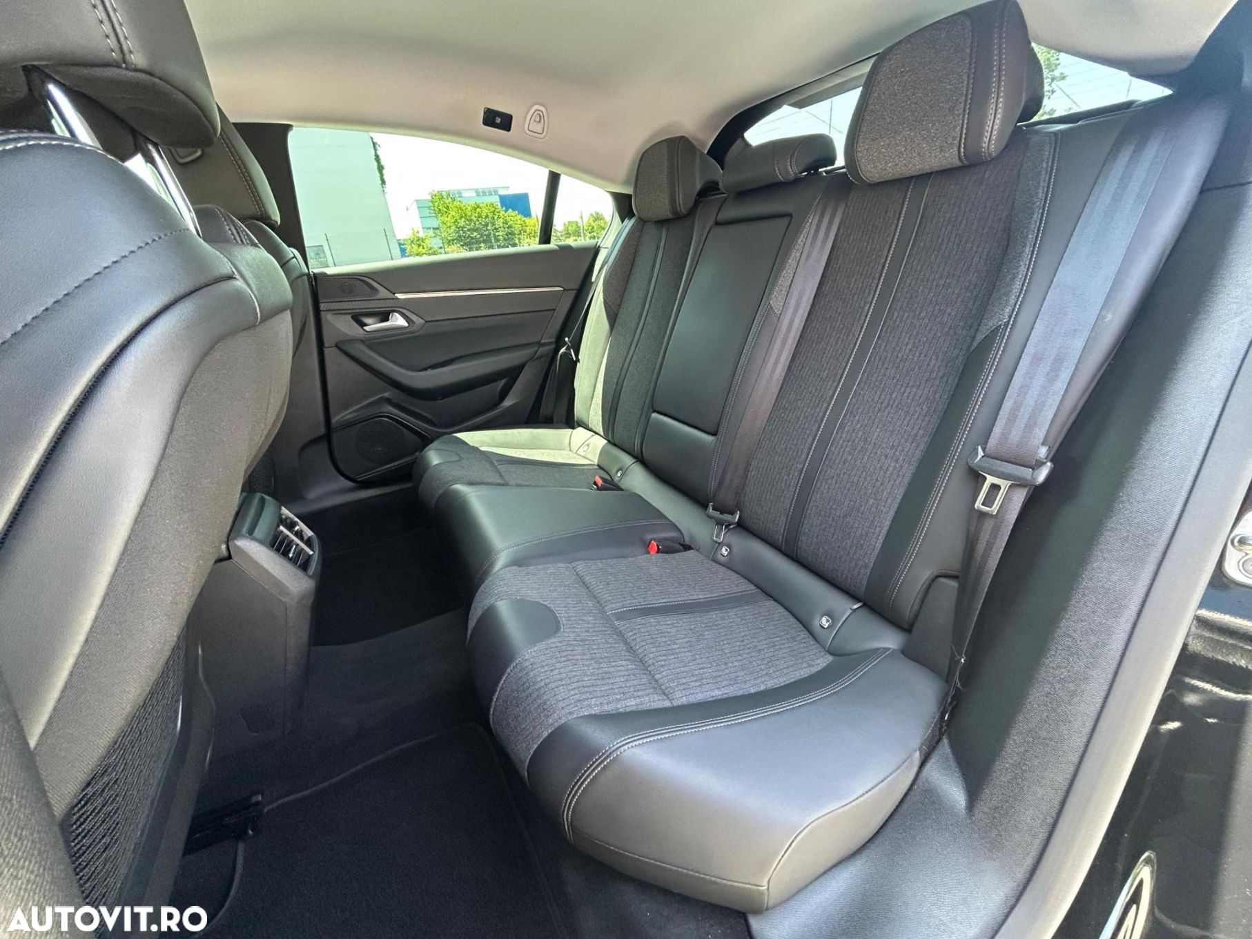 Peugeot 508 1.2L PureTech 130 S&S EAT8 Allure - 16