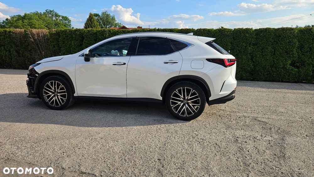 Lexus NX 350h Prestige AWD - 9