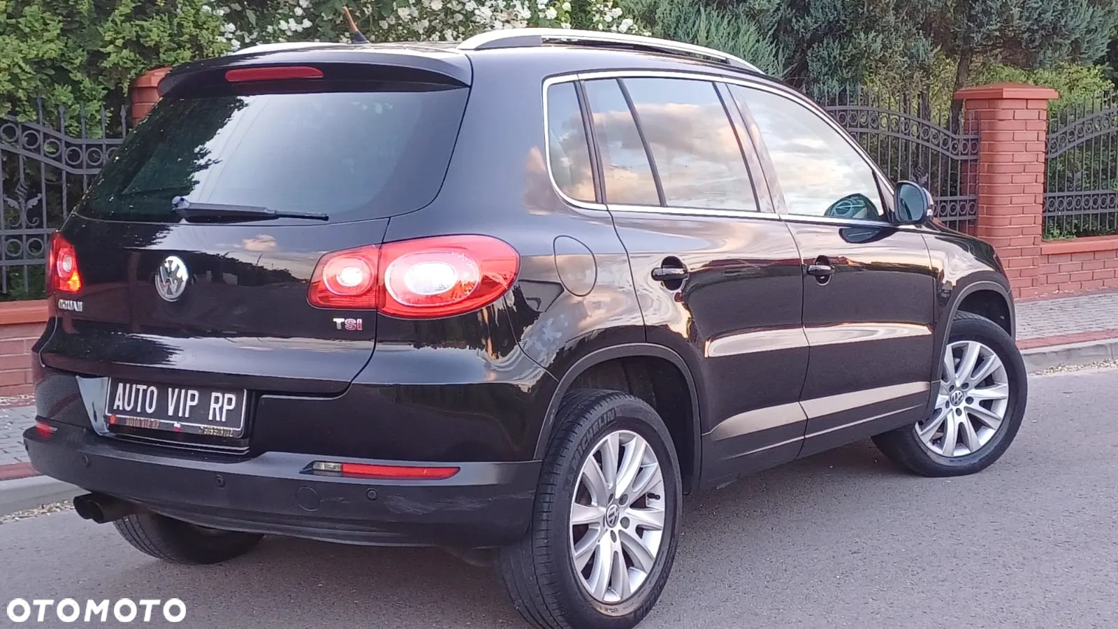 Volkswagen Tiguan 1.4 TSI Trend&Fun - 19