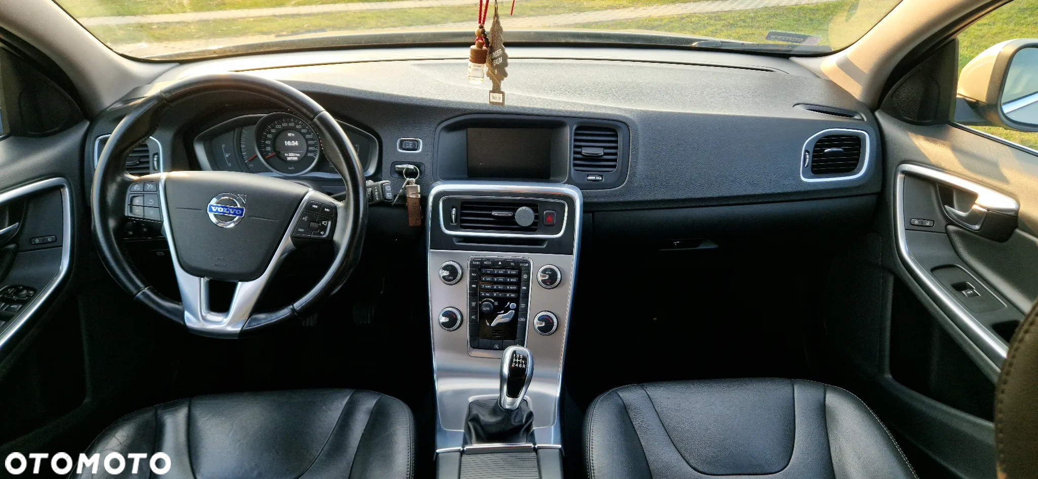 Volvo V60 - 14