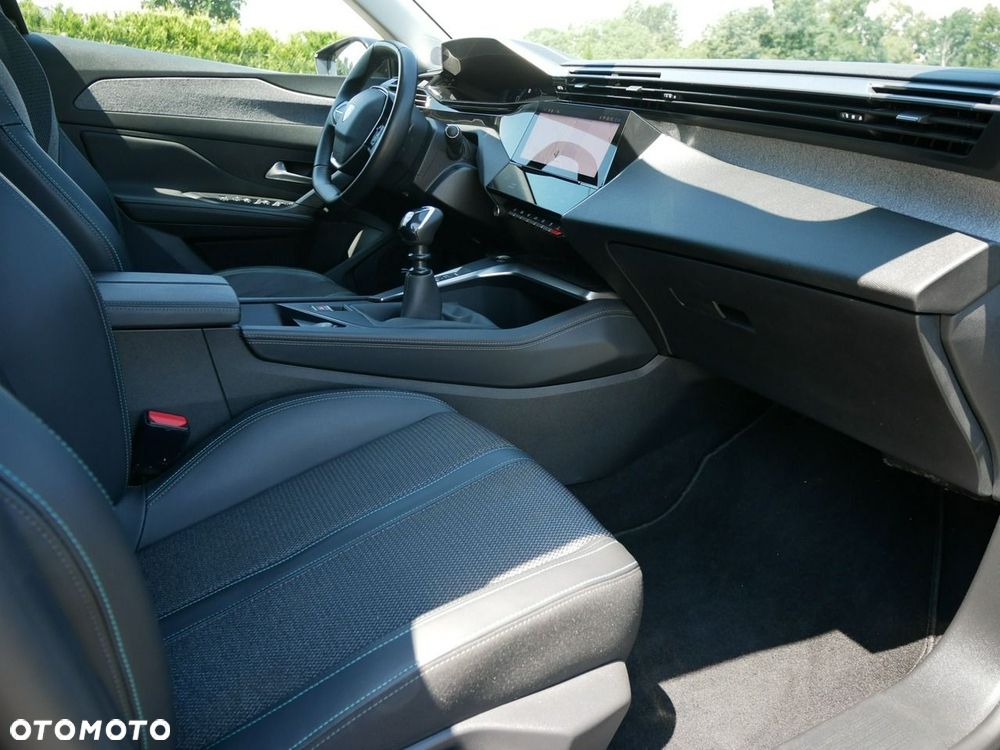 Peugeot 308 PureTech 130 Allure - 24
