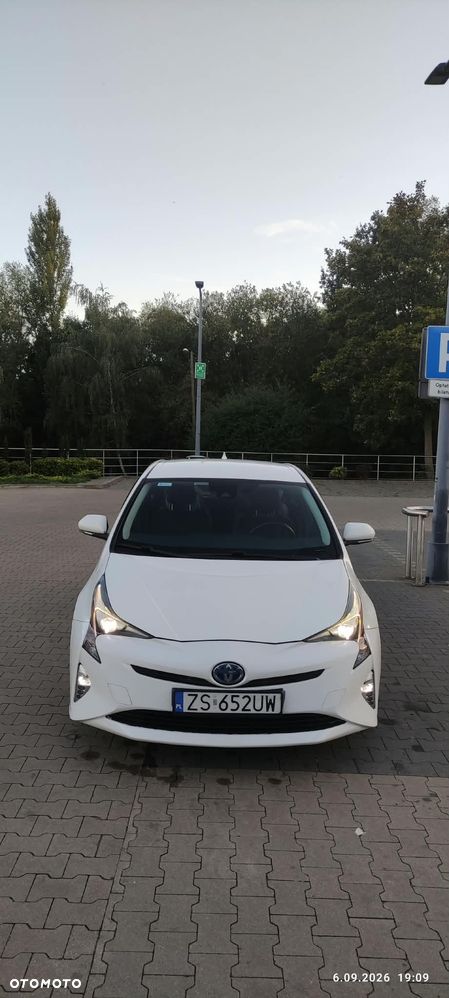 Toyota Prius 1.8 Hybrid Active - 1
