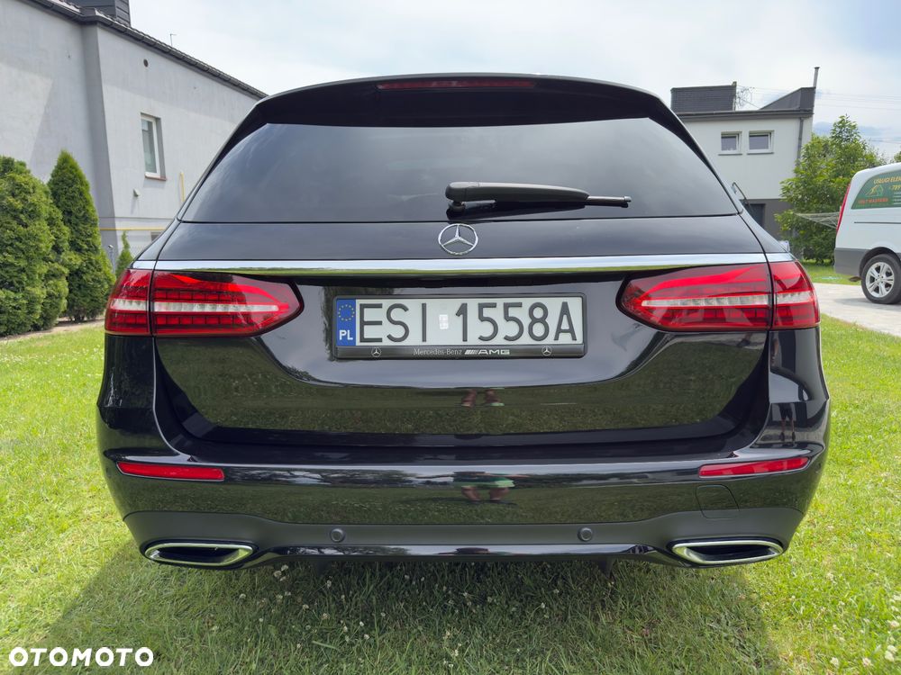 Mercedes-Benz Klasa E 220 d 9G-TRONIC AMG Line - 24