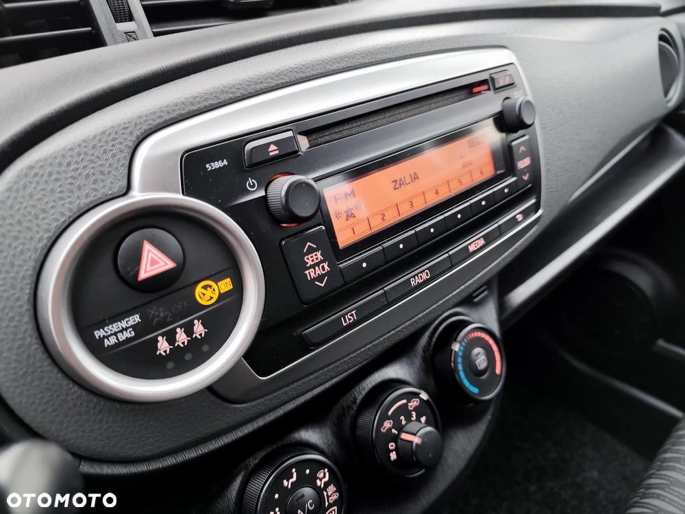 Toyota Yaris 1.33 Sol - 16