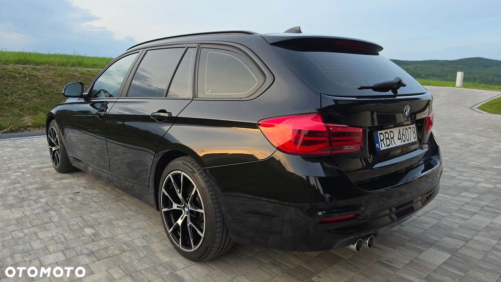 BMW Seria 3 320d xDrive Advantage sport - 32