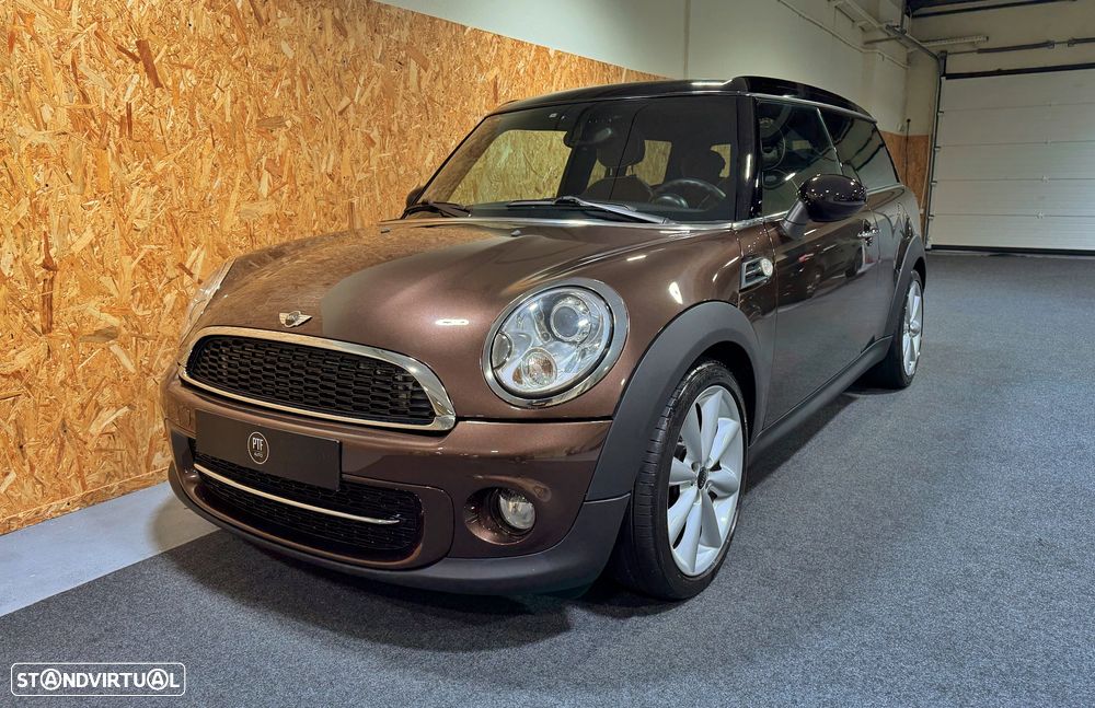 MINI Clubman Cooper D - 2