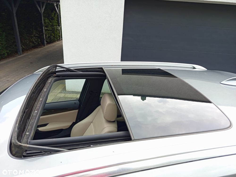 BMW X1 xDrive20d - 31