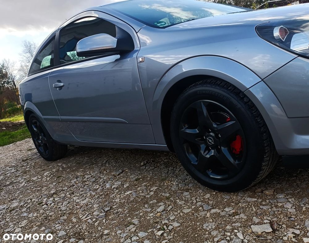 Opel Astra GTC 1.8 - 10