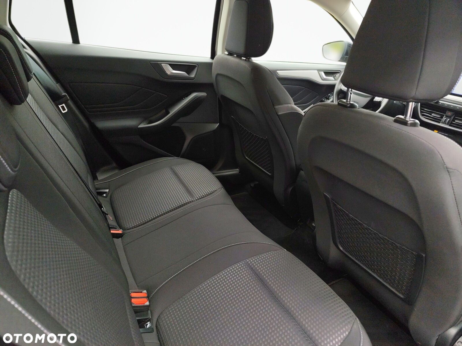 Ford Focus - 16