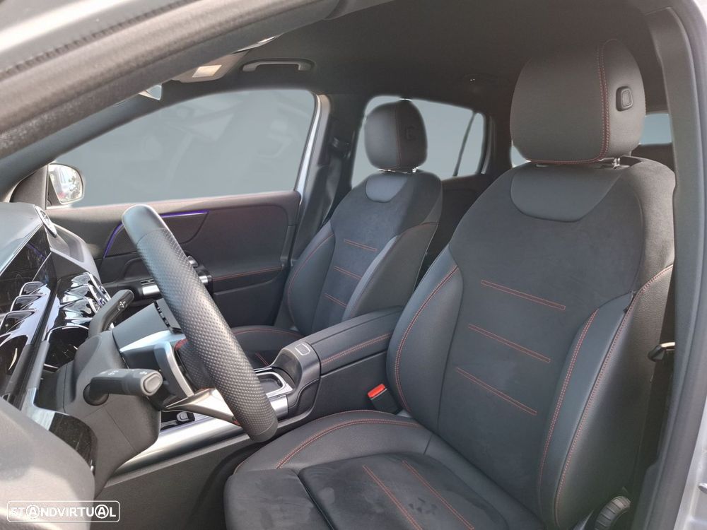 Mercedes-Benz GLA 180 d AMG Line - 11