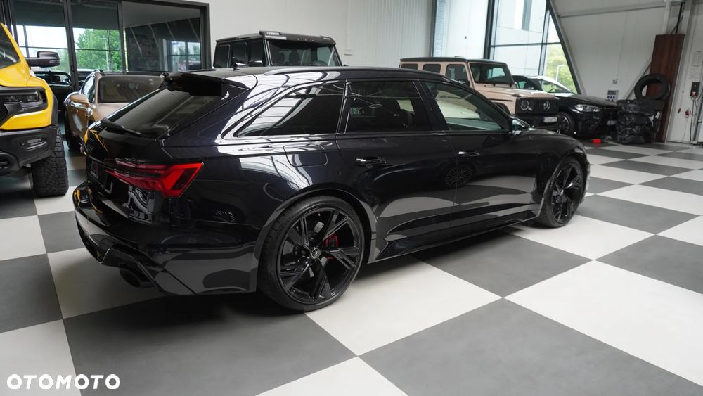 Audi RS6 Avant - 4