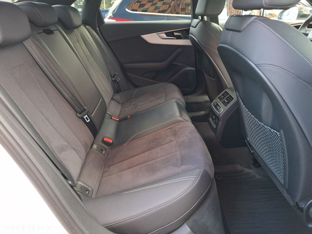 Audi A4 Limousine 40 TFSI mHEV Quattro S Line S tronic - 12