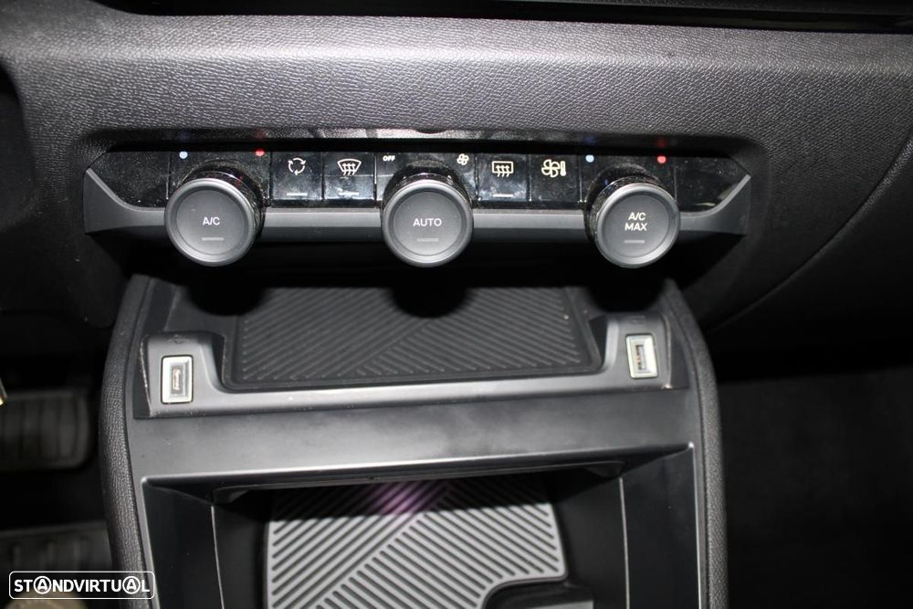 Citroën e-C4 50 kWh Plus - 19