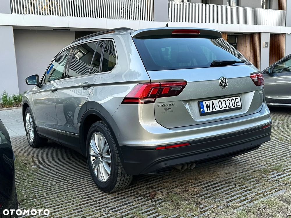 Volkswagen Tiguan 2.0 TDI SCR BlueMotion Technology Sport & Style - 6
