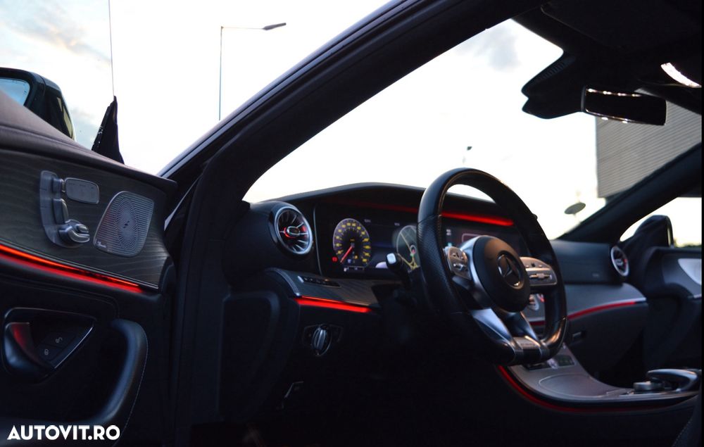 Mercedes-Benz CLS 300 d 9G-TRONIC AMG Line - 13