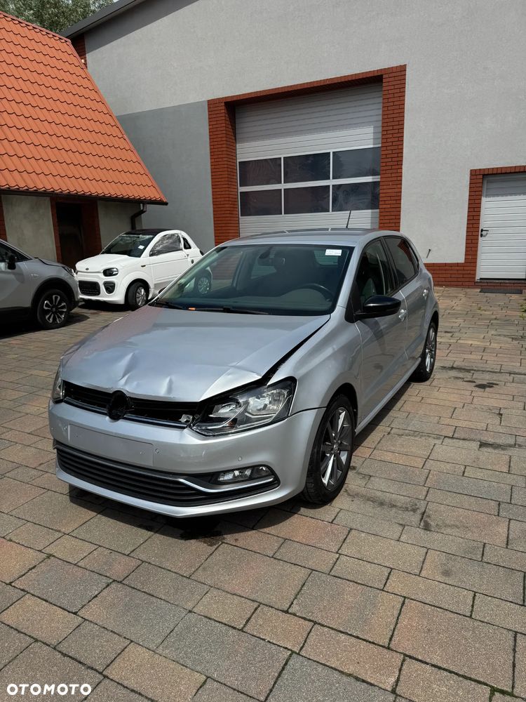 Volkswagen Polo 1.4 TDI (Blue Motion Technology) Comfortline - 8