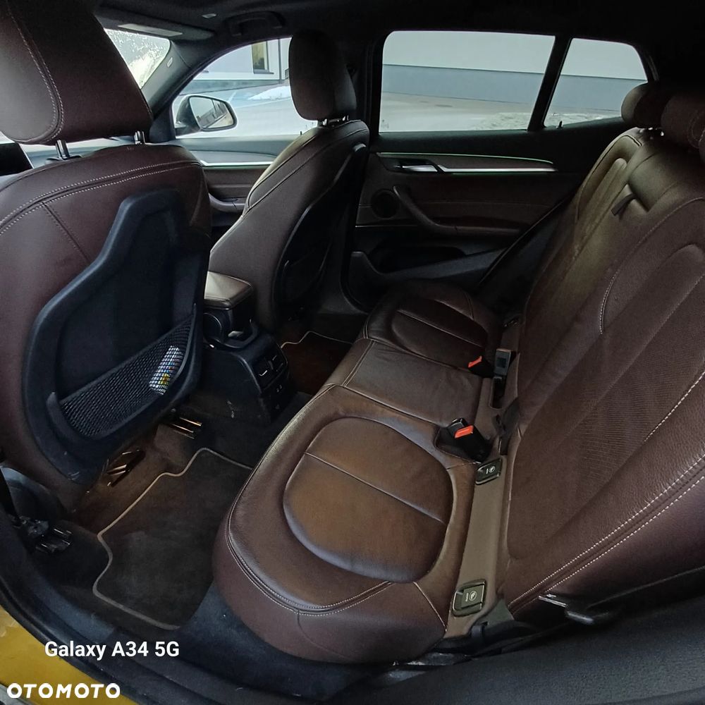 BMW X2 xDrive20i Advantage Plus - 14