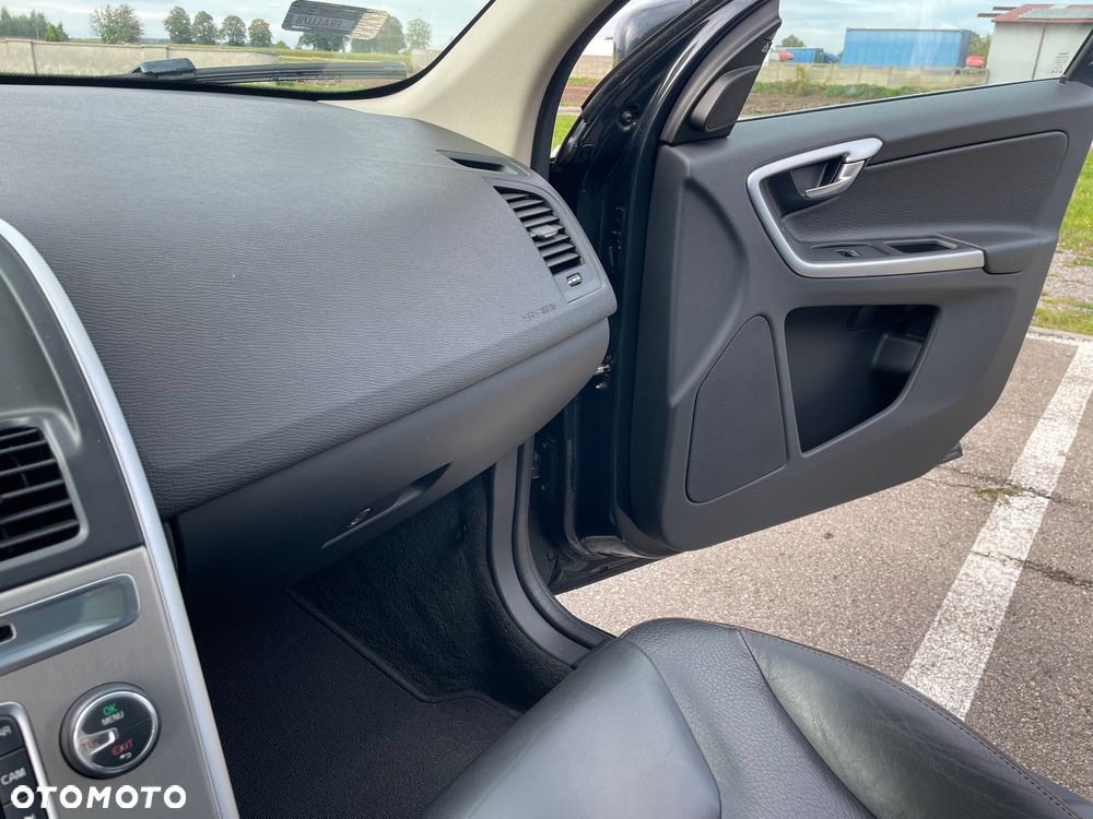 Volvo XC 60 D3 Summum - 28