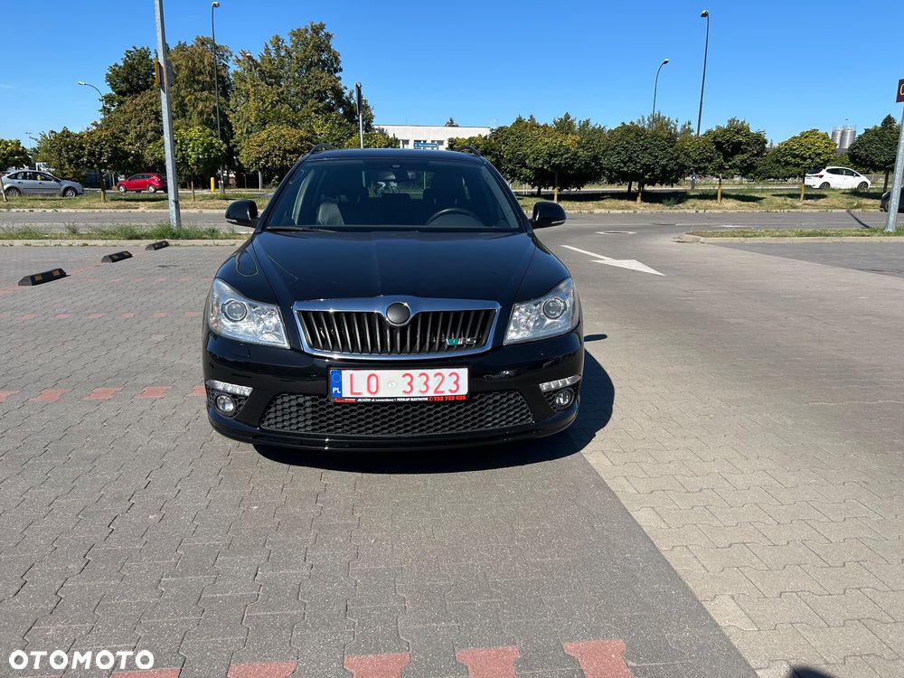 Skoda Octavia 2.0 TDI DPF RS - 1