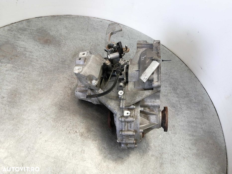 Cutie de viteze manuala VW Passat B6; 1.6 FSI; 6 Trepte; JJY - 1