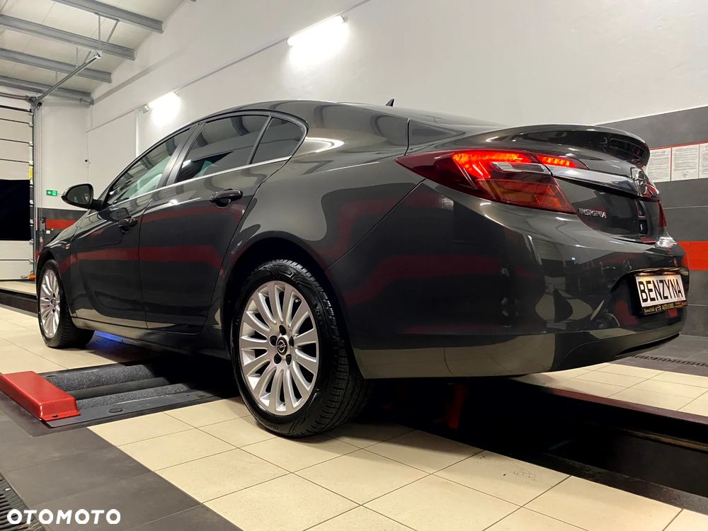 Opel Insignia 1.4 T Cosmo S&S - 11