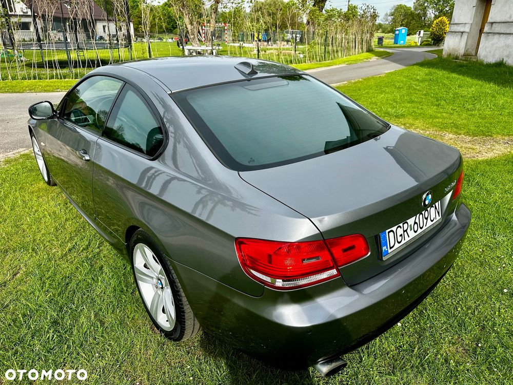 BMW Seria 3 320i M Sport Edition - 5