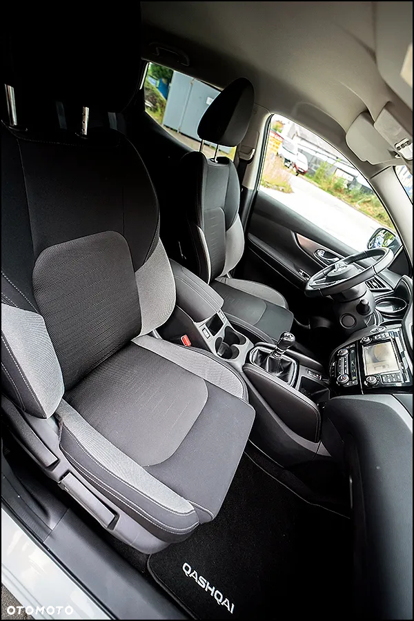 Nissan Qashqai - 35