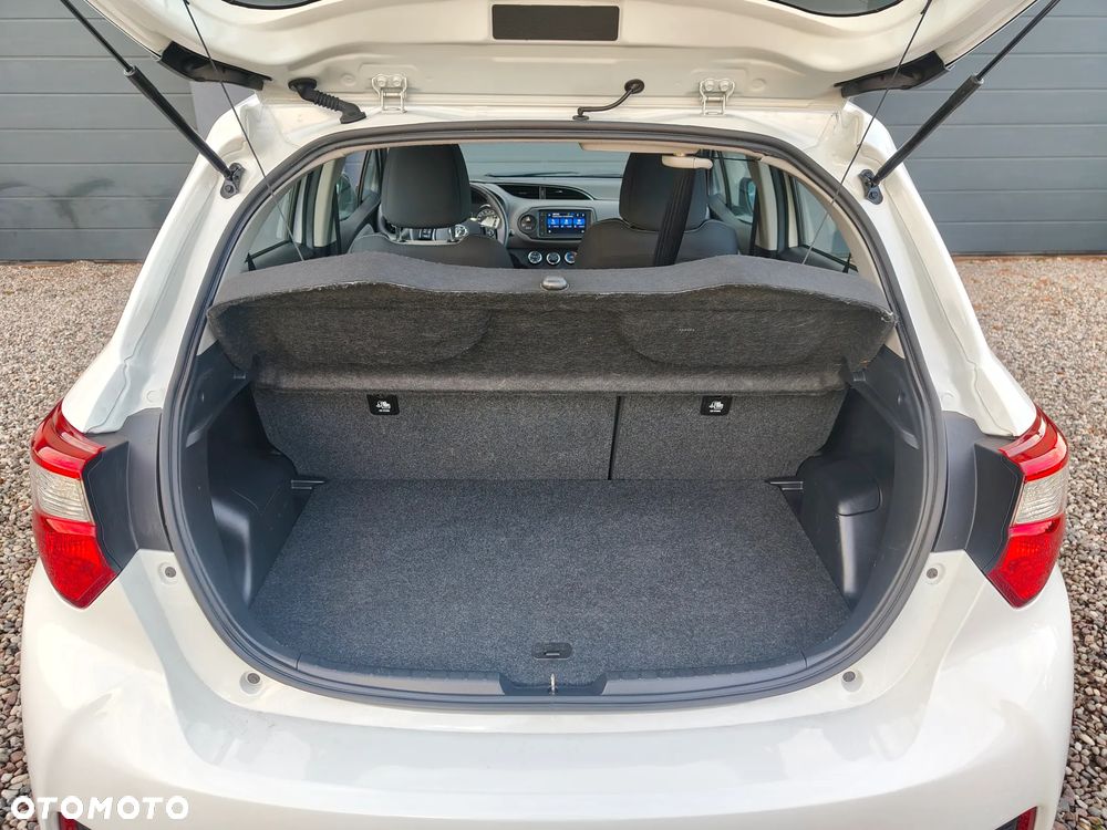 Toyota Yaris - 18