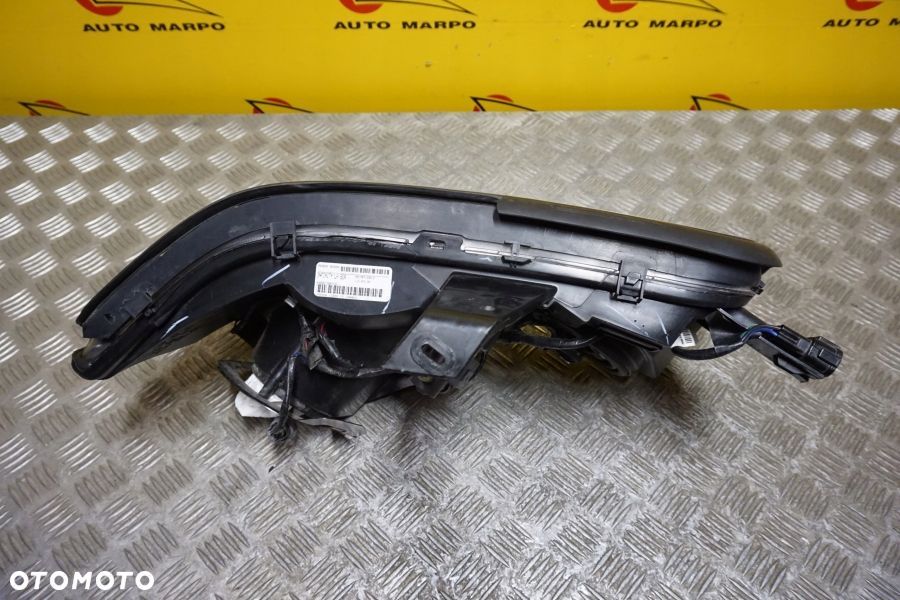 INFINITI QX56 QX80 2004 - REFLEKTOR LAMPA XENON LEWA USA - 6