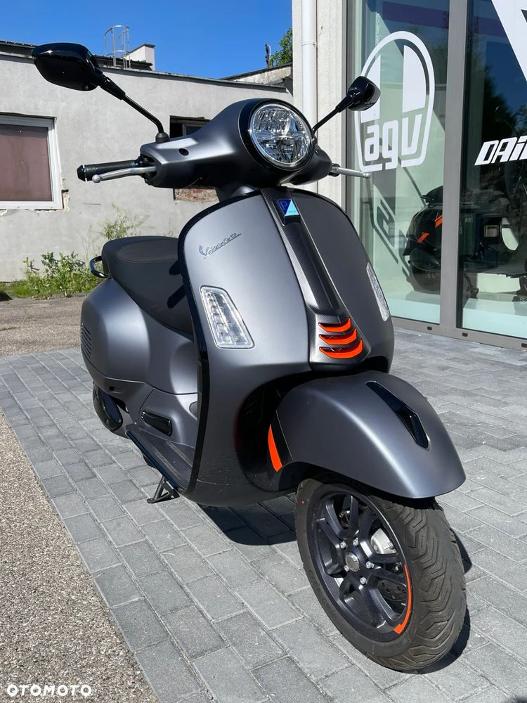Vespa GTS - 6