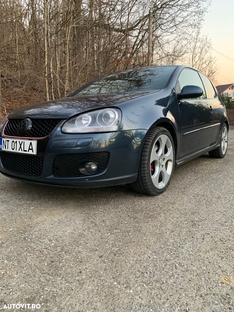 Volkswagen Golf 2.0 GTI - 1